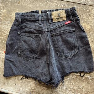 Wrangler Highwaisted Black Denim Cutoff Shorts